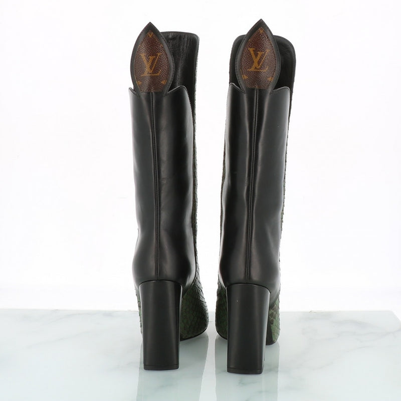 Louis Vuitton High Heel Ankle Boots in Black Patent Leather ref